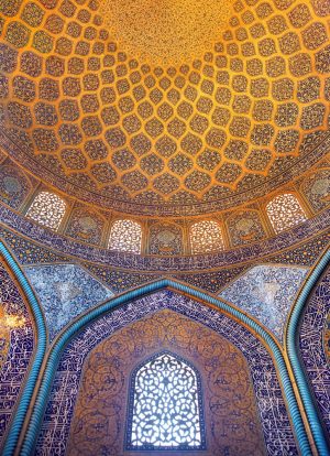 پازل شیشه‌ای تصویر سقف مسجد شیخ لطف‌الله
